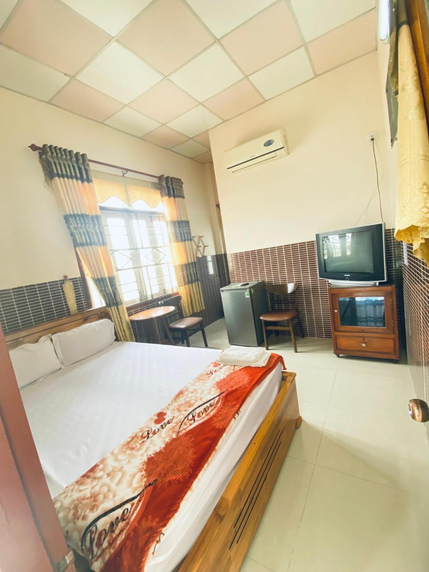 Ngoc Nga Hotel Phan Rang Habitación foto